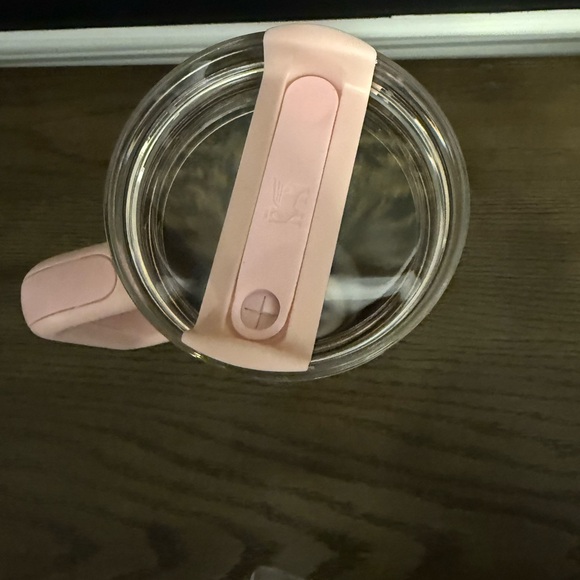 Stanley CHANEL Pink Tumbler with Handle 40oz - Picture 3 of 4